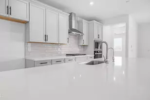 13362 W Eagle Feather Rd, Peoria, AZ 85383 - Photo 16