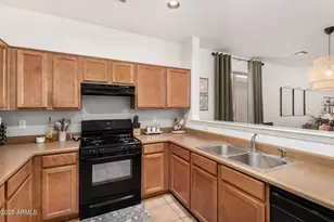 44285 W Cydnee Dr, Maricopa, AZ 85138 - Photo 6