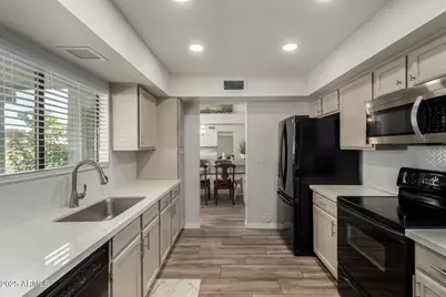 7056 W Morrow Drive, Glendale, AZ 85308 - Photo 6