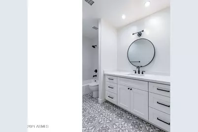 8672 N 64th Place, Paradise Valley, AZ 85253 - Photo 22