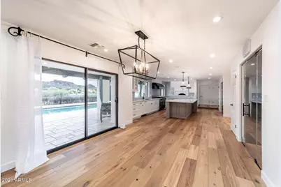 8672 N 64th Place, Paradise Valley, AZ 85253 - Photo 10