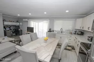 3840 W Sierra St, Phoenix, AZ 85029 - Photo 14