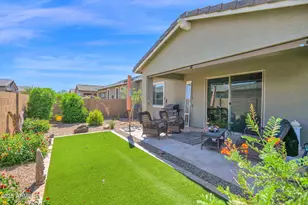 24775 N 171st Dr, Surprise, AZ 85387 - Photo 22