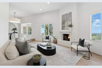 5654 E Mesquite Lane, Phoenix, AZ 85018 - Photo 8