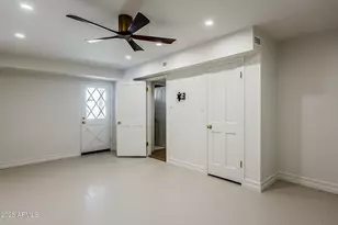 5654 E Mesquite Ln, Phoenix, AZ 85018 - Photo 44