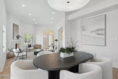 5654 E Mesquite Lane, Phoenix, AZ 85018 - Photo 14