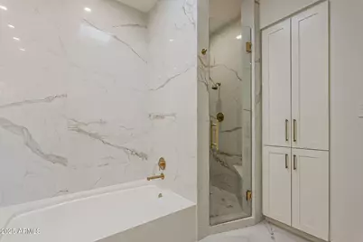 5654 E Mesquite Lane, Phoenix, AZ 85018 - Photo 40