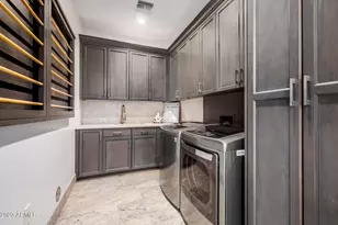 2001 N 1st Ave, Phoenix, AZ 85003 - Photo 30