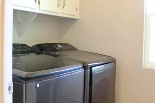 10931 W Peoria Ave, Sun City, AZ 85351 - Photo 14