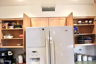 10931 W Peoria Ave, Sun City, AZ 85351 - Photo 18