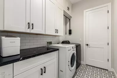 37227 N 11th Avenue, Phoenix, AZ 85086 - Photo 54