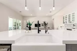 37227 N 11th Ave, Phoenix, AZ 85086 - Photo 24