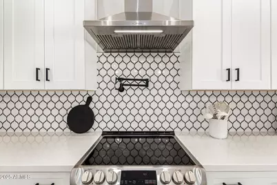 37227 N 11th Avenue, Phoenix, AZ 85086 - Photo 22