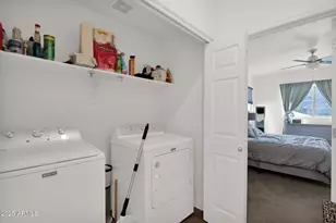 3829 E Branham Ln, Phoenix, AZ 85042 - Photo 18