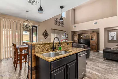 6084 W Yorktown Way, Florence, AZ 85132 - Photo 12