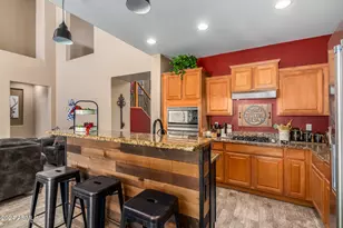 6084 W Yorktown Way, Florence, AZ 85132 - Photo 2