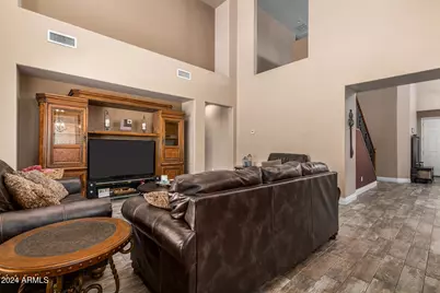 6084 W Yorktown Way, Florence, AZ 85132 - Photo 8