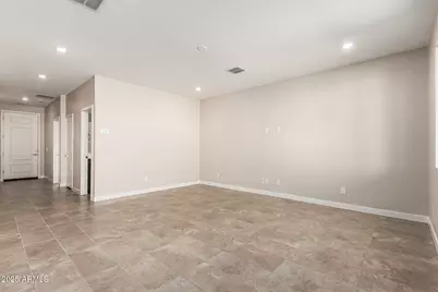 23194 W Florence Avenue, Buckeye, AZ 85326 - Photo 4