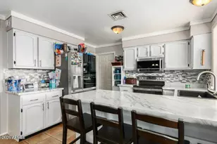 1807 W Mission Dr, Chandler, AZ 85224 - Photo 8