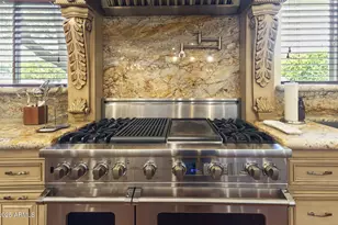 229 W Vista Ave, Phoenix, AZ 85021 - Photo 24