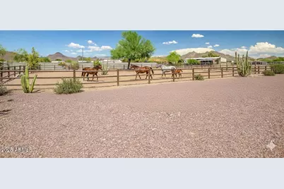 37223 N 22nd Street, Phoenix, AZ 85086 - Photo 2