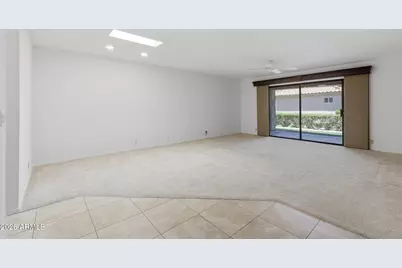 19249 N 93rd Drive, Peoria, AZ 85382 - Photo 4
