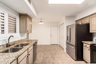 19249 N 93rd Dr, Peoria, AZ 85382 - Photo 12