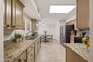 19249 N 93rd Dr, Peoria, AZ 85382 - Photo 8