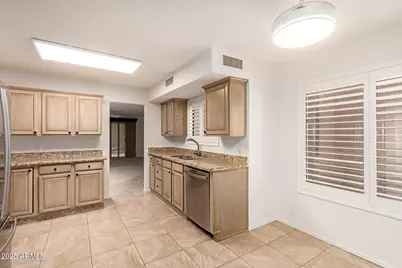 19249 N 93rd Drive, Peoria, AZ 85382 - Photo 16