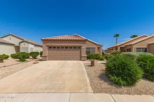 15844 W Arrowhead Dr, Surprise, AZ 85374 - Photo 2