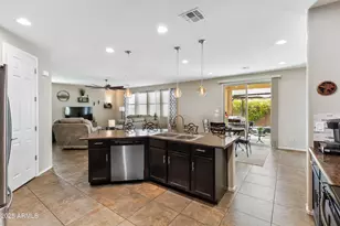 12017 W Avenida Del Rey, Peoria, AZ 85383 - Photo 18