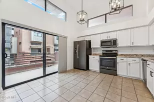 330 S Farmer Ave, Tempe, AZ 85281 - Photo 8