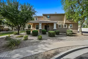 1528 S Roadrunner Dr, Gilbert, AZ 85296 - Photo 1