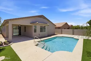 1614 W Stephanie Ln, San Tan Valley, AZ 85144 - Photo 4