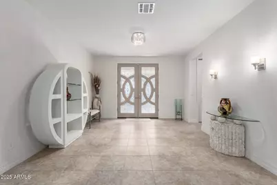 6523 N 135th Drive, Glendale, AZ 85307 - Photo 8