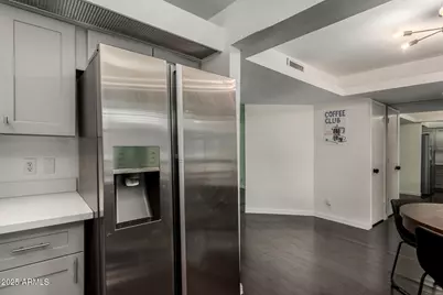 5035 N 10th Place #204, Phoenix, AZ 85014 - Photo 12