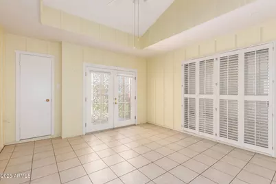 10615 W Roundelay Circle, Sun City, AZ 85351 - Photo 6