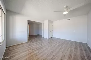 19838 N Pine Springs Dr, Sun City, AZ 85373 - Photo 8