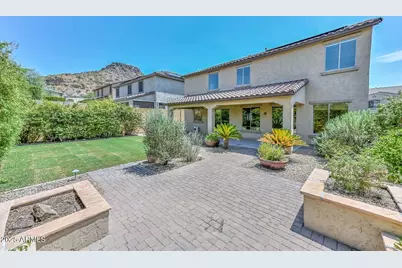 9012 W Yellow Bird Lane, Peoria, AZ 85383 - Photo 2