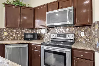 735 E Geronimo Street, Chandler, AZ 85225 - Photo 1