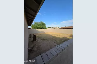7752 W Flower Street, Phoenix, AZ 85033 - Photo 24