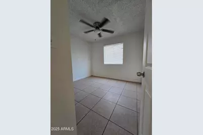 7752 W Flower Street, Phoenix, AZ 85033 - Photo 16