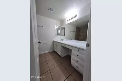 7752 W Flower Street, Phoenix, AZ 85033 - Photo 14