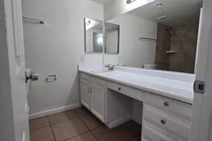 7752 W Flower St, Phoenix, AZ 85033 - Photo 14