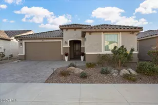 27453 W Wahalla Ln, Buckeye, AZ 85396 - Photo 2