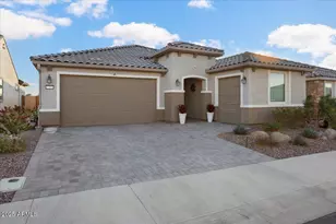 27453 W Wahalla Ln, Buckeye, AZ 85396 - Photo 4