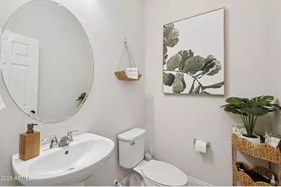 8949 W San Juan Avenue, Glendale, AZ 85305 - Photo 30