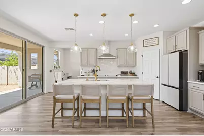 8949 W San Juan Avenue, Glendale, AZ 85305 - Photo 4