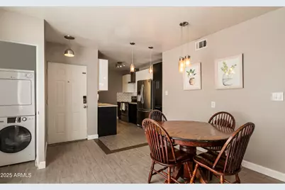 102 W Maryland Avenue #C1, Phoenix, AZ 85013 - Photo 1