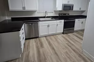 3207 W Joan De Arc Ave, Phoenix, AZ 85029 - Photo 6